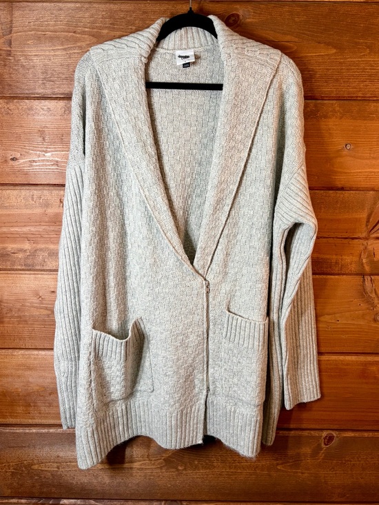 CAbi Sweaters - CAbi NWOT Open-Front Shawl Collar Cardigan - Light Gray Size Large 💕🩶